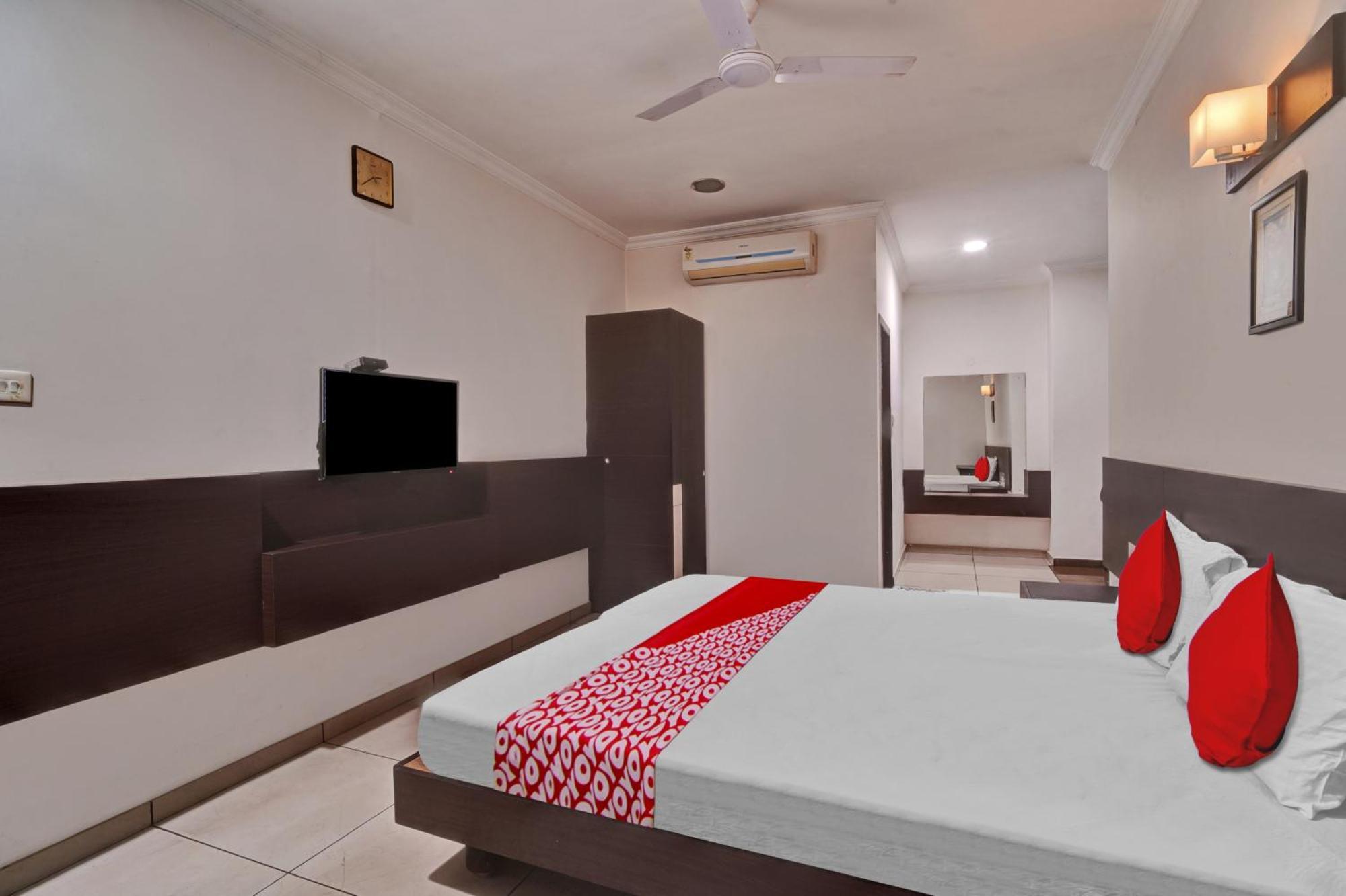 Hotel O Jk Inn Tiruppur Eksteriør billede