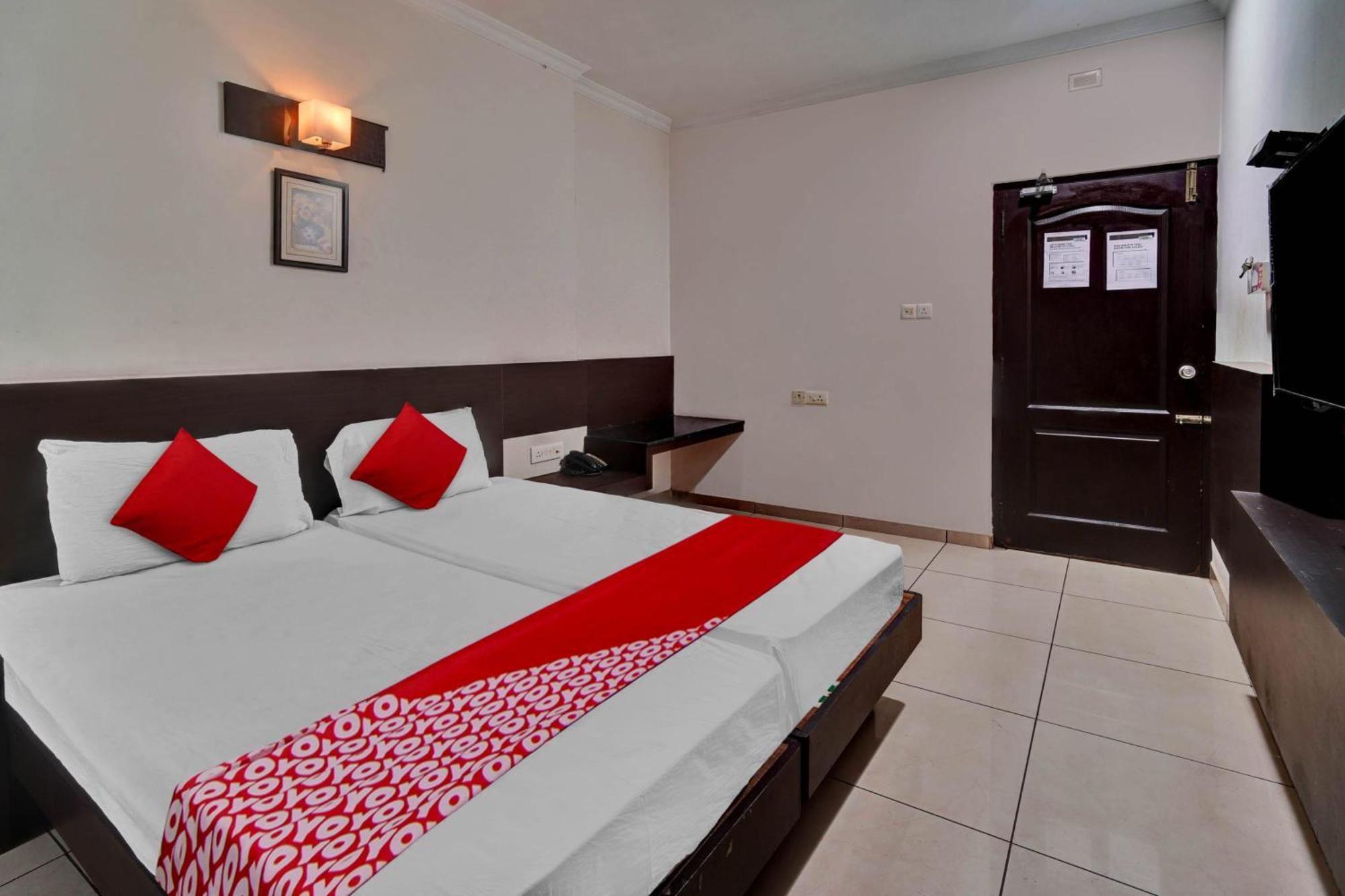 Hotel O Jk Inn Tiruppur Eksteriør billede