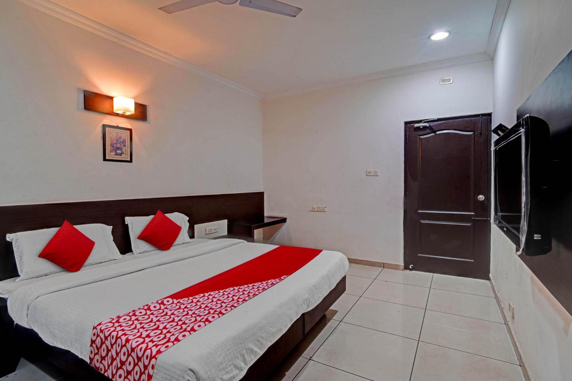 Hotel O Jk Inn Tiruppur Eksteriør billede