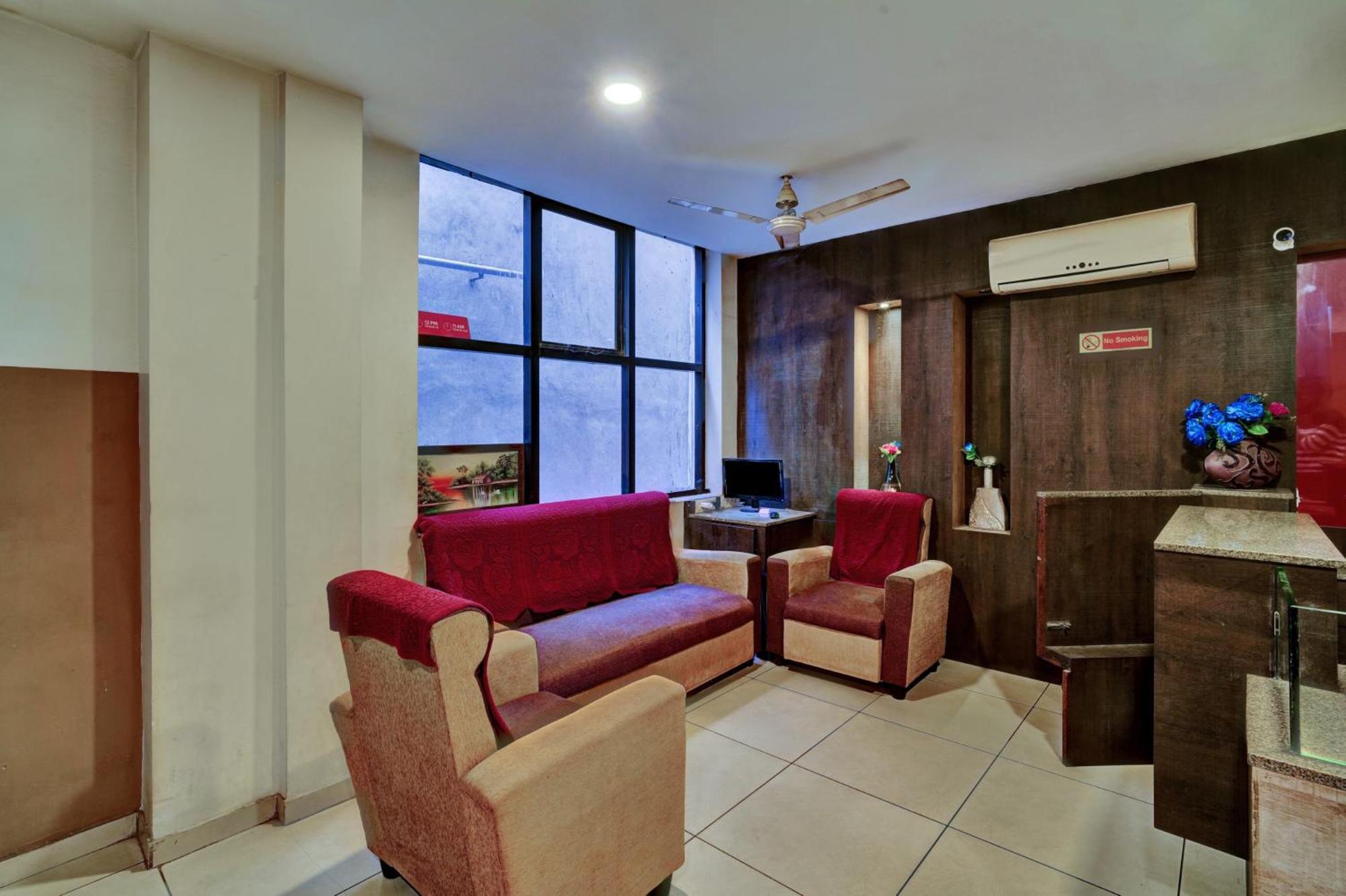 Hotel O Jk Inn Tiruppur Eksteriør billede